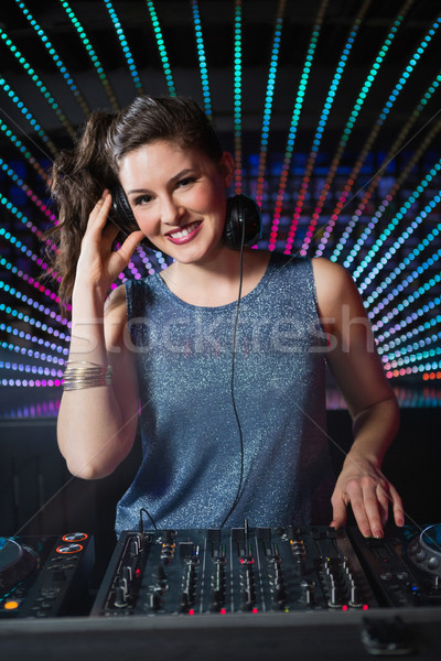 Bella femminile giocare musica ritratto discoteca Foto d'archivio © wavebreak_media