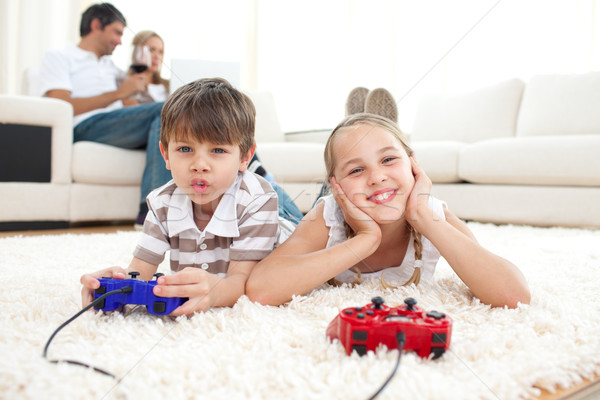 [[stock_photo]]: Adorable · jouer · jeux · vidéo · femme · homme