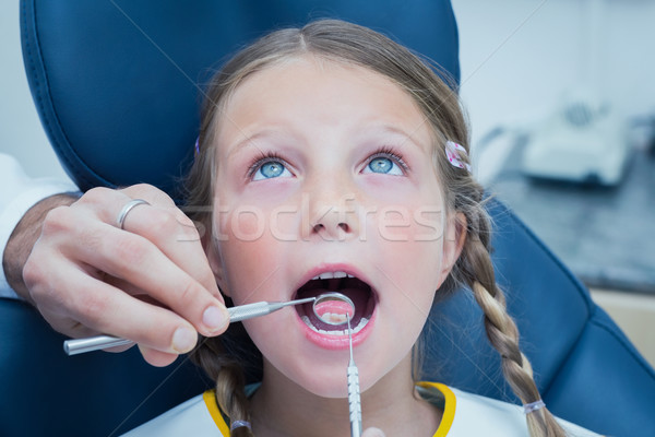 Fată dinţi om dentist oglindă Imagine de stoc © wavebreak_media