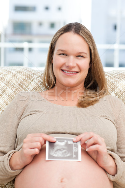 Foto stock: Sorridente · futuro · mamãe · sala · de · estar