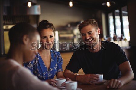 Drżenie rąk biuro noc działalności papieru Zdjęcia stock © wavebreak_media