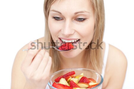 Közelkép mosolygó nő eszik eper fehér étel Stock fotó © wavebreak_media