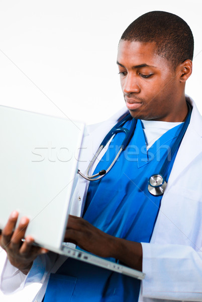 Portret tineri african medic lucru laptop Imagine de stoc © wavebreak_media