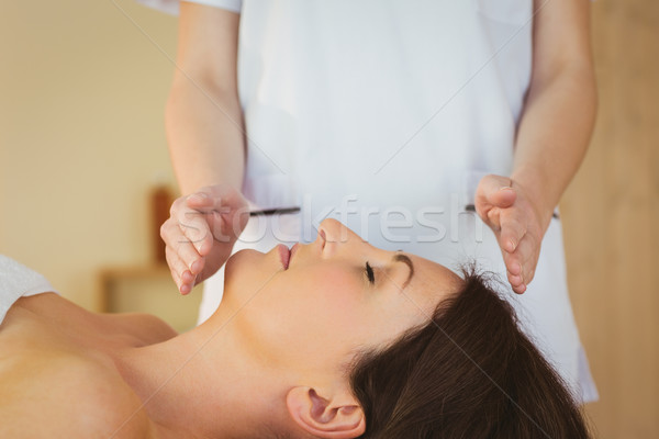 Reiki trattamento terapia stanza donna Foto d'archivio © wavebreak_media