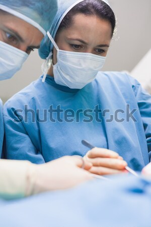 Sebészek előad operáció színház kórház férfi Stock fotó © wavebreak_media