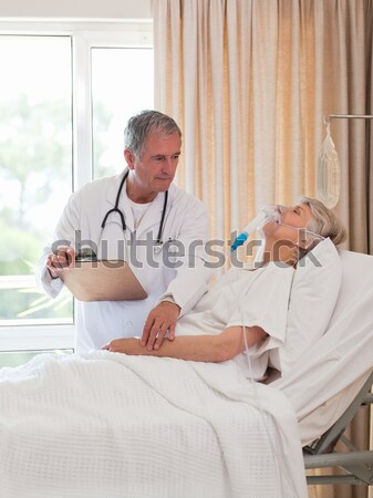 [[stock_photo]]: Supérieurs · médecin · pulsation · patient · famille