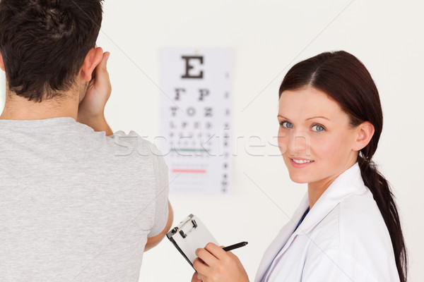 Gözlükçü hasta ofis gülümseme adam gözler Stok fotoğraf © wavebreak_media