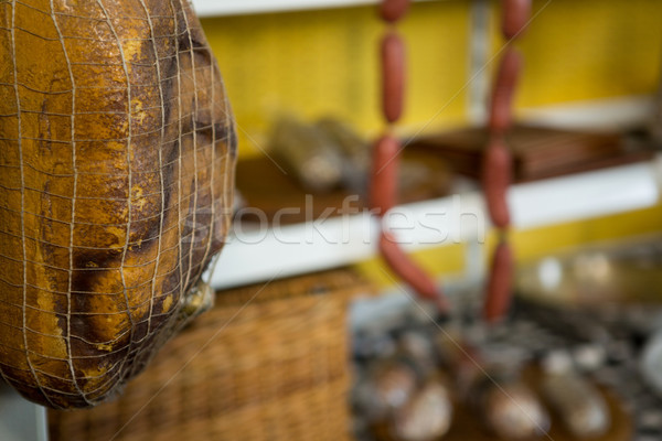 Mięsa wiszący netto Licznik rynku Zdjęcia stock © wavebreak_media