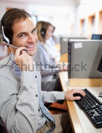 Stock foto: Assistent · Headset · Call · Center · Computer · Büro · Kontakt