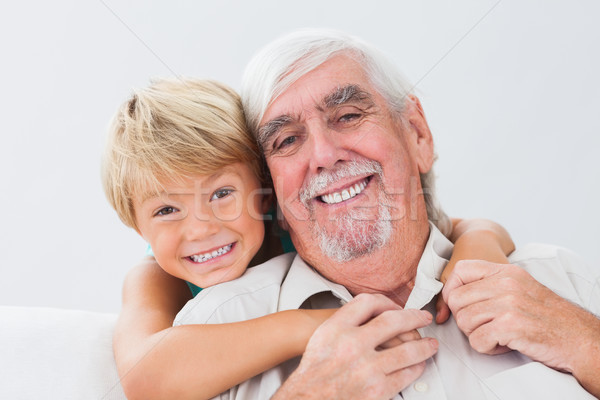 祖父 孫子 微笑 一起 房子 愛 商業照片 © wavebreak_media