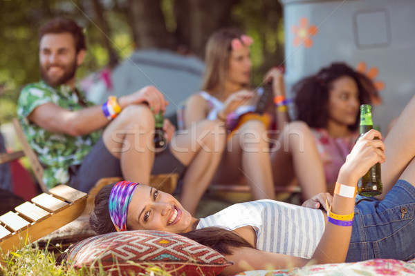 Boldog hipszterek megnyugtató táborhely zenei fesztivál autó Stock fotó © wavebreak_media