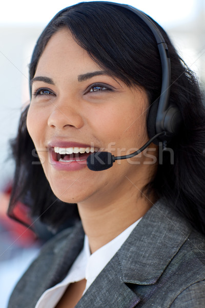 Uśmiechnięty kobieta interesu call center etnicznych pracy biuro Zdjęcia stock © wavebreak_media