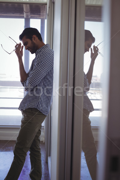 Deprimido empresario oficina vista lateral pie negocios Foto stock © wavebreak_media