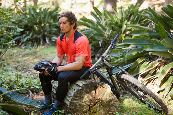 [[stock_photo]]: épuisé · Homme · montagne · détente