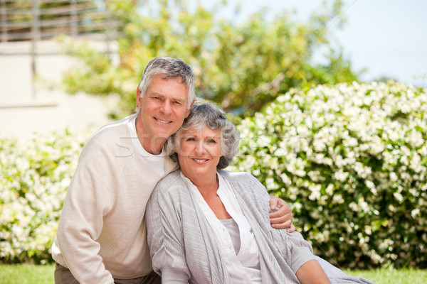 Foto stock: Aposentados · casal · olhando · câmera · família · casa