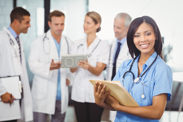 Foto stock: Retrato · femenino · médico · médicos · informe