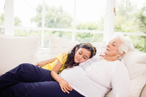 Petite fille grand-mère femme famille heureux [[stock_photo]] © wavebreak_media