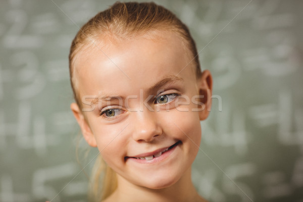 Meisje permanente Blackboard school gelukkig kind Stockfoto © wavebreak_media