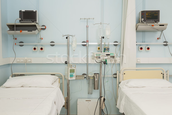 Stok fotoğraf: Iki · steril · hastane · tıbbi · beyaz · yatak · odası