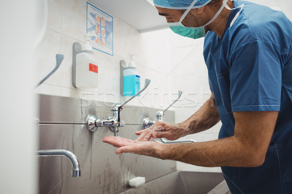 мужчины хирург стиральные рук больницу женщину Сток-фото © wavebreak_media