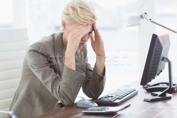 Depressed businesswoman Stock photo © wavebreak_media