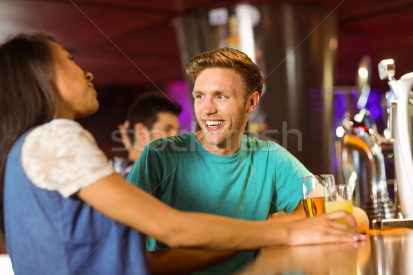 笑みを浮かべて 友達 話し 飲料 ビール 混合した ストックフォト © wavebreak_media