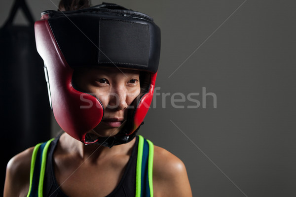 Foto stock: Determinado · mulher · boxe · fitness · estúdio