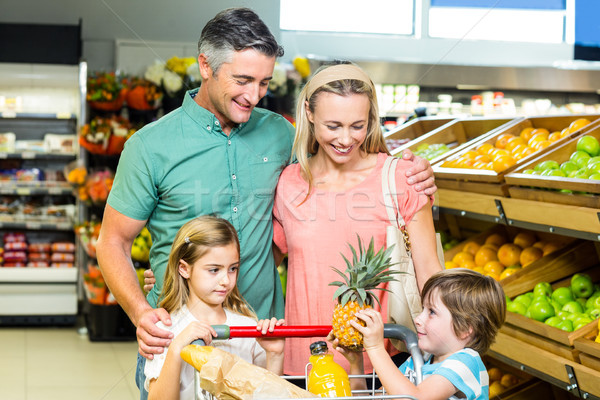 [[stock_photo]]: Jeunes · famille · derrière · affaires · femme · fille