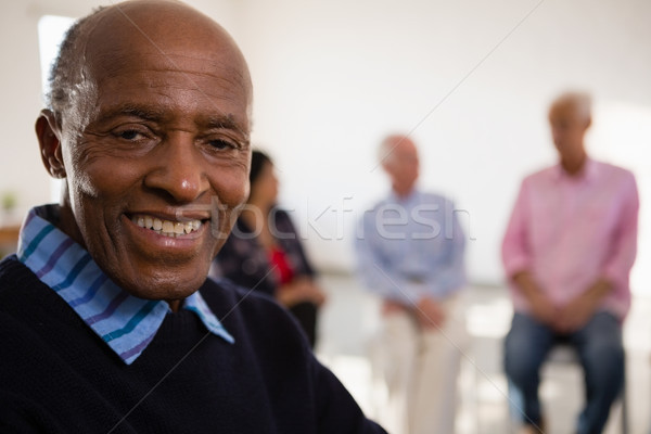 Közelkép portré mosolyog idős férfi barátok Stock fotó © wavebreak_media