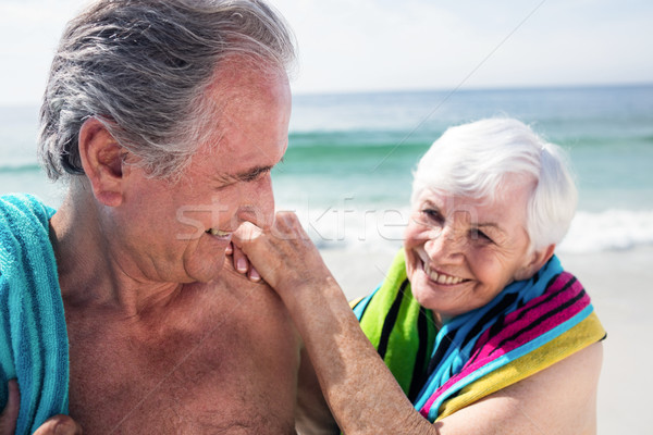Heureux couple de personnes âgées serviette autour cou [[stock_photo]] © wavebreak_media
