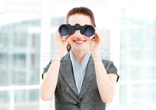 Destul de femeie de afaceri binoclu birou fericit executiv Imagine de stoc © wavebreak_media