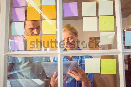 Frau Pinsel Zeichnung Klasse Buch Stock foto © wavebreak_media