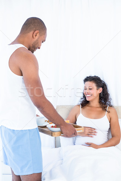 муж завтрак лоток счастливым беременна жена Сток-фото © wavebreak_media
