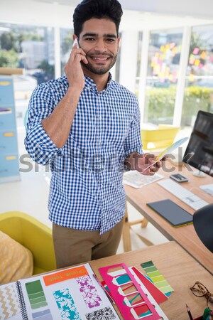 Männlich Grafik Designer arbeiten Schreibtisch Büro Stock foto © wavebreak_media