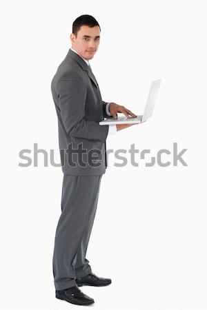 Сток-фото: молодые · бизнесмен · ноутбука · белый · бизнеса · счастливым