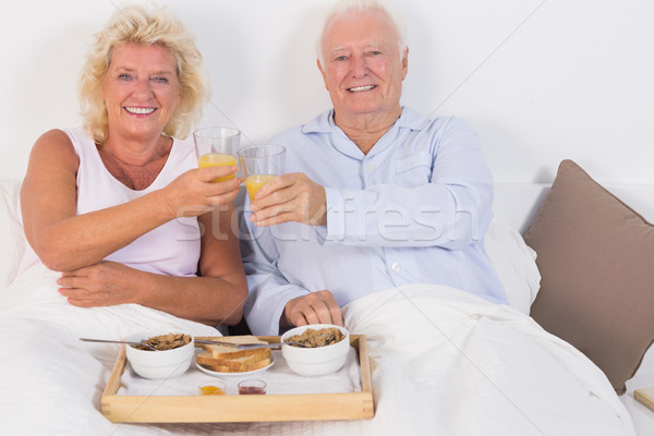 Sorridente casal mulher casa Foto stock © wavebreak_media