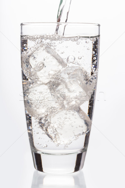 Wasser Füllung Glas weiß Stock foto © wavebreak_media