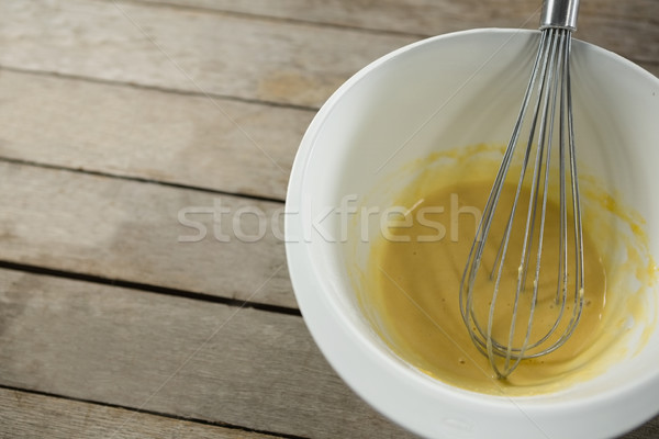 Foto stock: Vista · alambre · batidor · tazón · mesa · de · madera