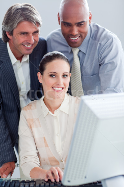 [[stock_photo]]: Portrait · femme · d'affaires · collègues · travail · ordinateur · bureau