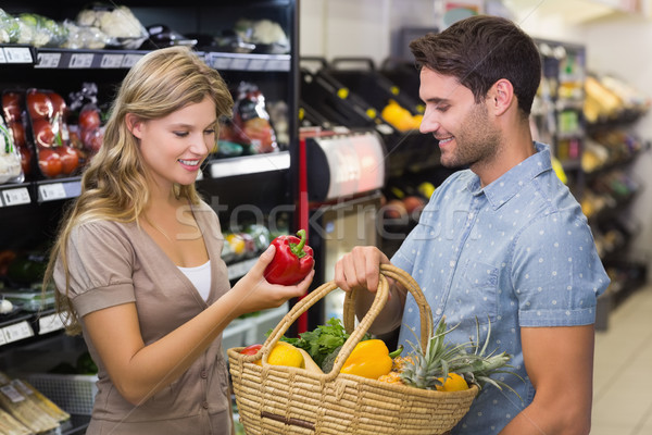 [[stock_photo]]: Souriant · lumineuses · couple · achat · alimentaire · produits