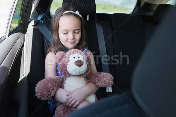 Cute Mädchen halten Teddybär schlafen Auto Stock foto © wavebreak_media