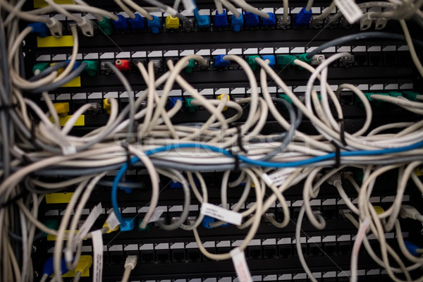Rack serveur chambre réseau industrie [[stock_photo]] © wavebreak_media