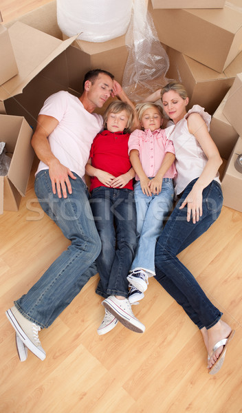 Cansado familia dormir piso casa Foto stock © wavebreak_media