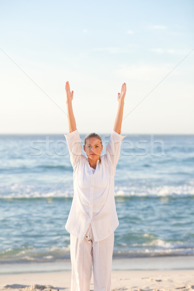 Donna yoga spiaggia sexy fitness Foto d'archivio © wavebreak_media