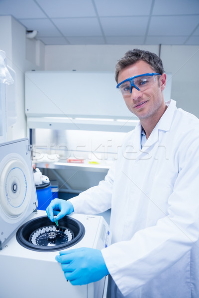 微笑 化學家 男子 醫生 醫生 技術 商業照片 © wavebreak_media