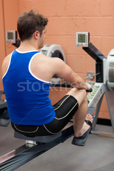 Sportos kaukázusi férfi evezős fitnessz központ Stock fotó © wavebreak_media