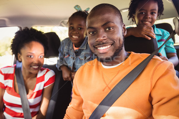 Stockfoto: Gelukkig · gezin · poseren · samen · auto · meisje · gelukkig