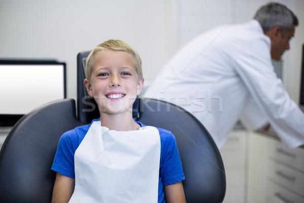 улыбаясь молодые пациент сидят стоматолога Председатель Сток-фото © wavebreak_media