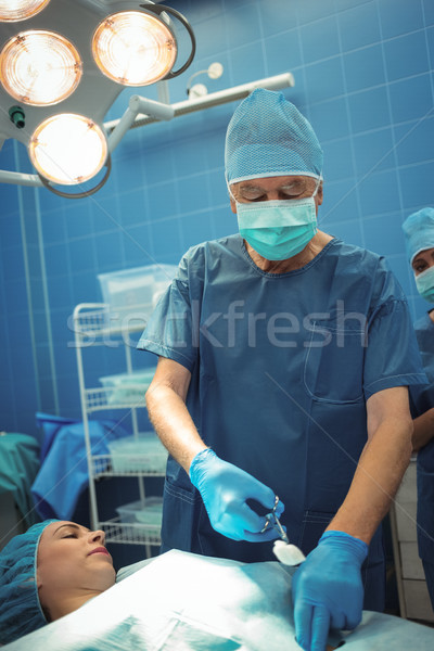 Foto stock: Masculino · cirurgião · operação · teatro · hospital