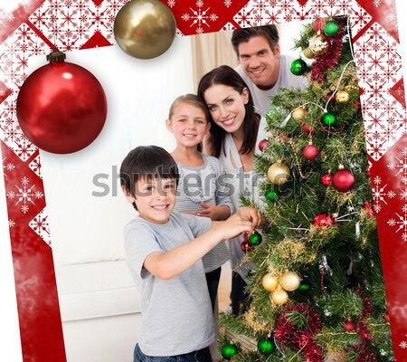 Gelukkig gezin kerstboom familie glimlach vrouwen kind Stockfoto © wavebreak_media